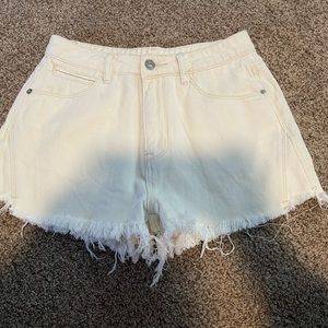 White shorts Size Sm